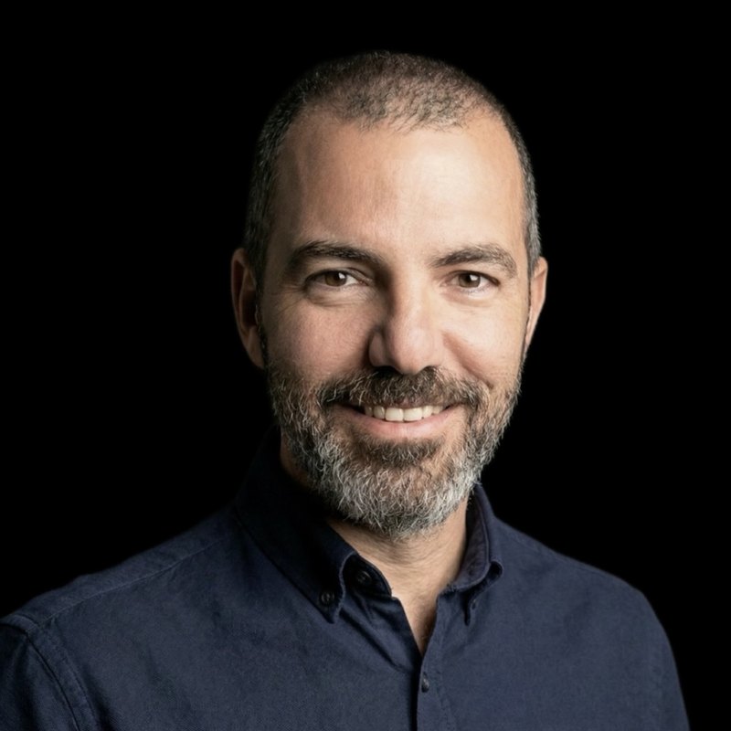 Sezer Şener